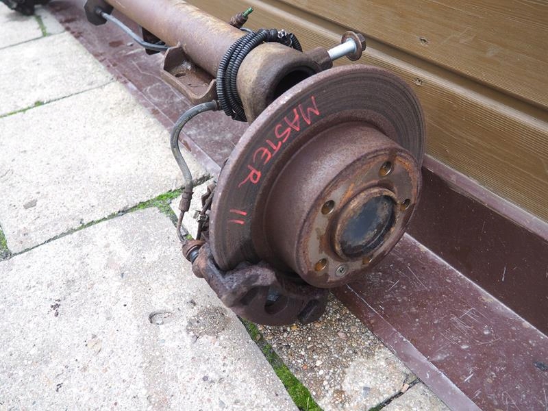 фото №3, Oś балка задня гальмівні диски renault master ii opel movano a