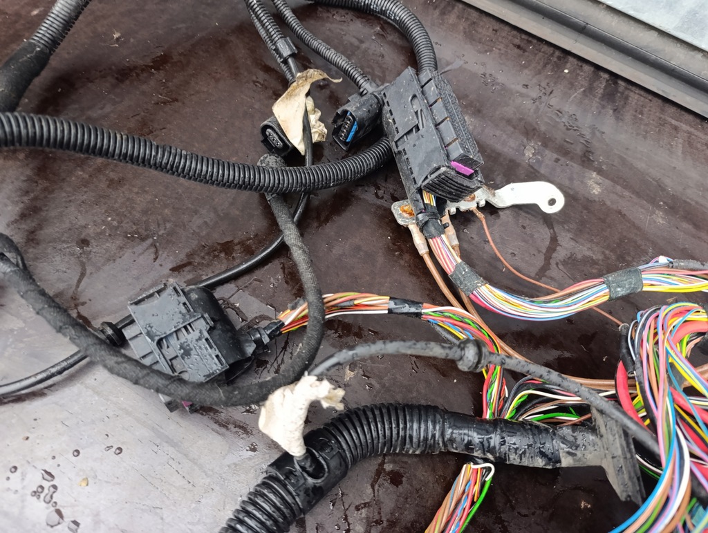 фото №10, Vw t5 1.9 tdi электропроводка жгут низ панели pulpitu