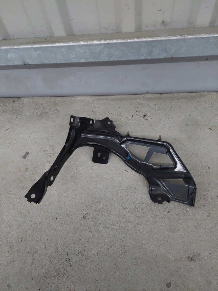 фото №1, Mini cooper f55 f56 14- панель фары кронштейн кронштейн лампы правое 7301600