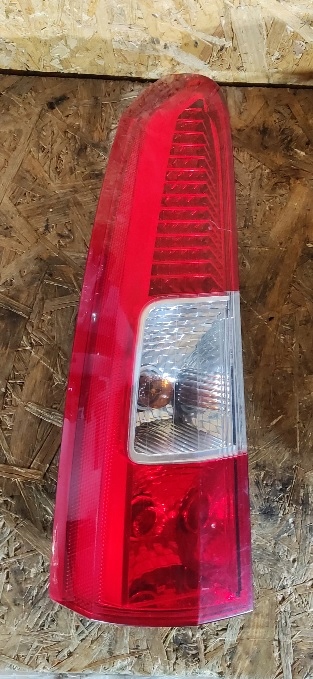 фото №1, Лампа задня ліва volvo v70 xc70 2004 - 2007 rok