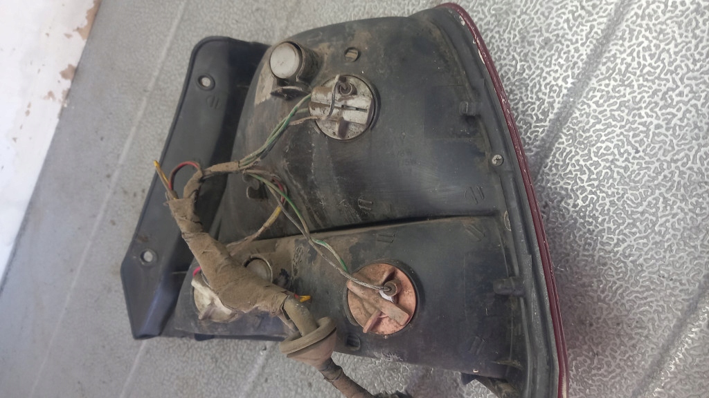 фото №6, Лампа левая задняя hyundai accent ii lc 00r 1.3b 3d