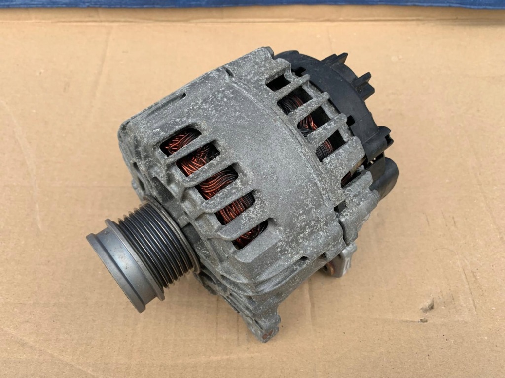 Купити Генератор 1.5tsi 05e903027