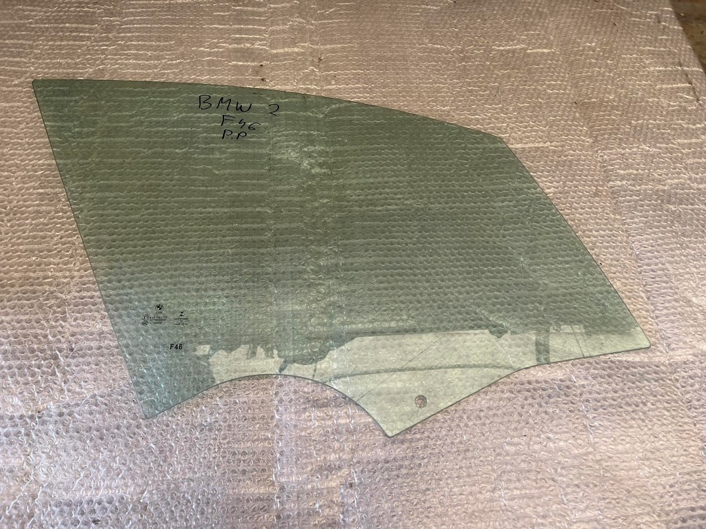 фото №1, Bmw 2 f46 стекло правый перед передняя правая 18r