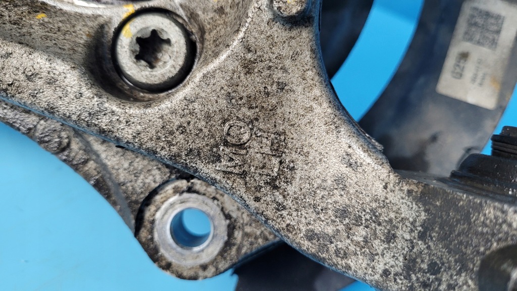 фото №7, Kia sorento iv 1.6 t-gdi 20r поворотный кулак левый задняя 52710-p2050