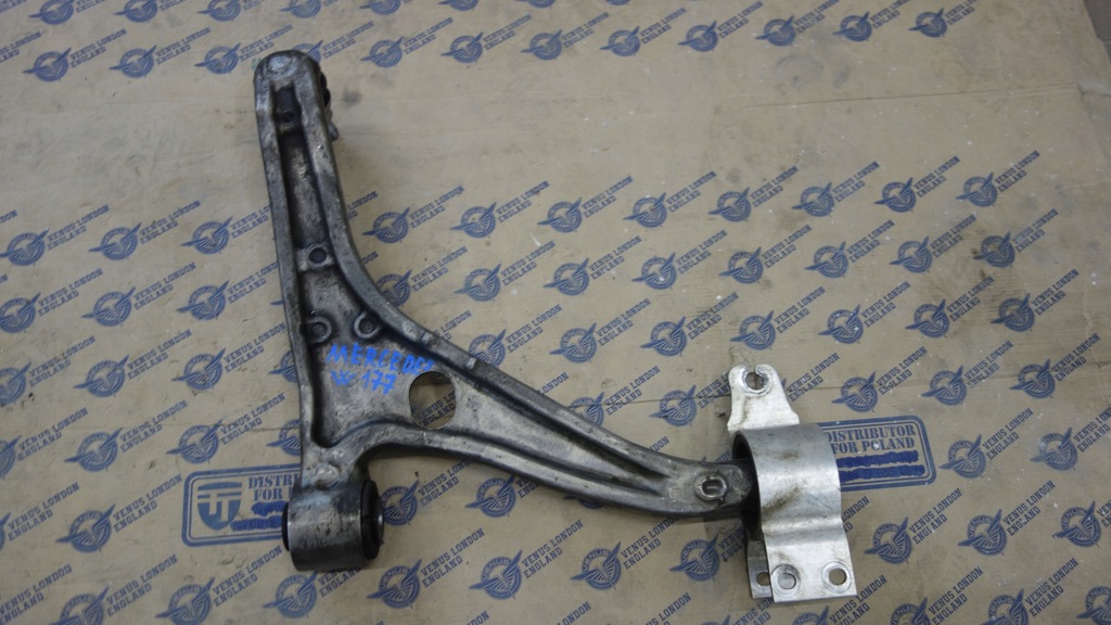 фото №1, Mercedes w177 рычаг левый передний