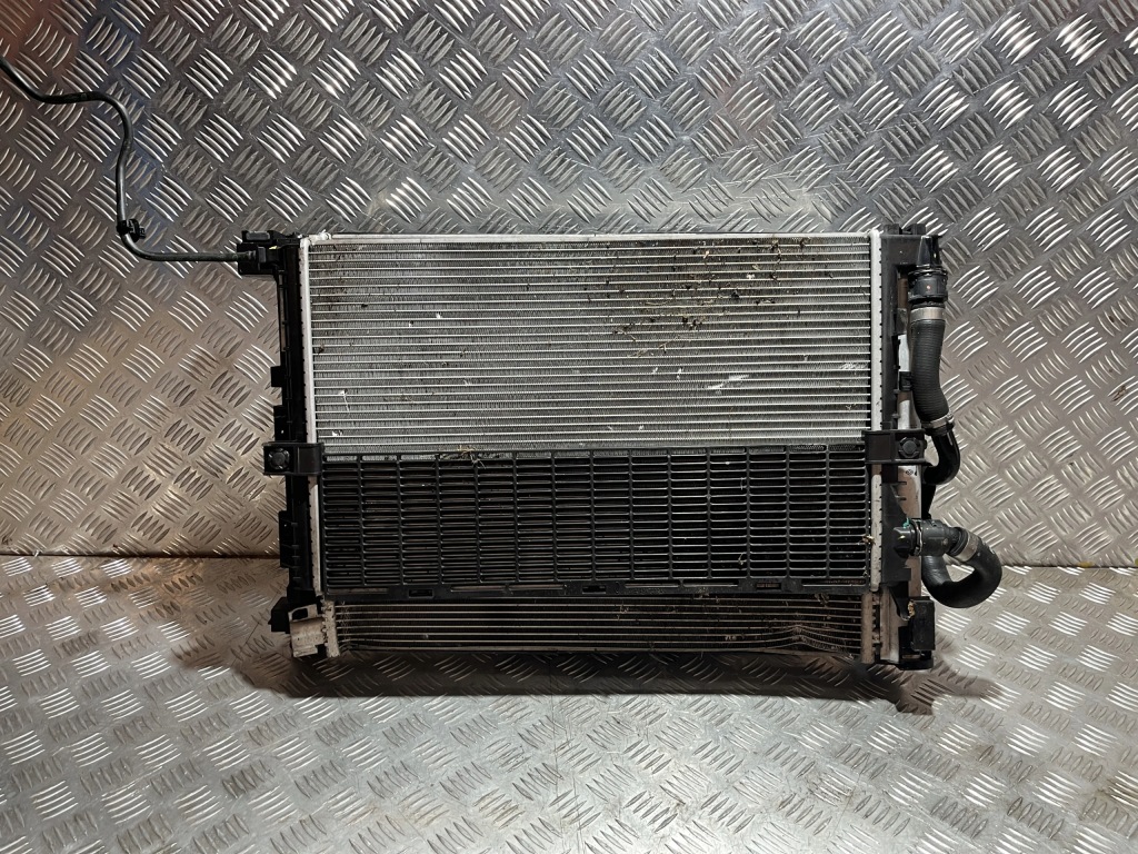 Купити Радіатор вентилятор ремінь перед renault arkana 20- 1.6 sce e-tech