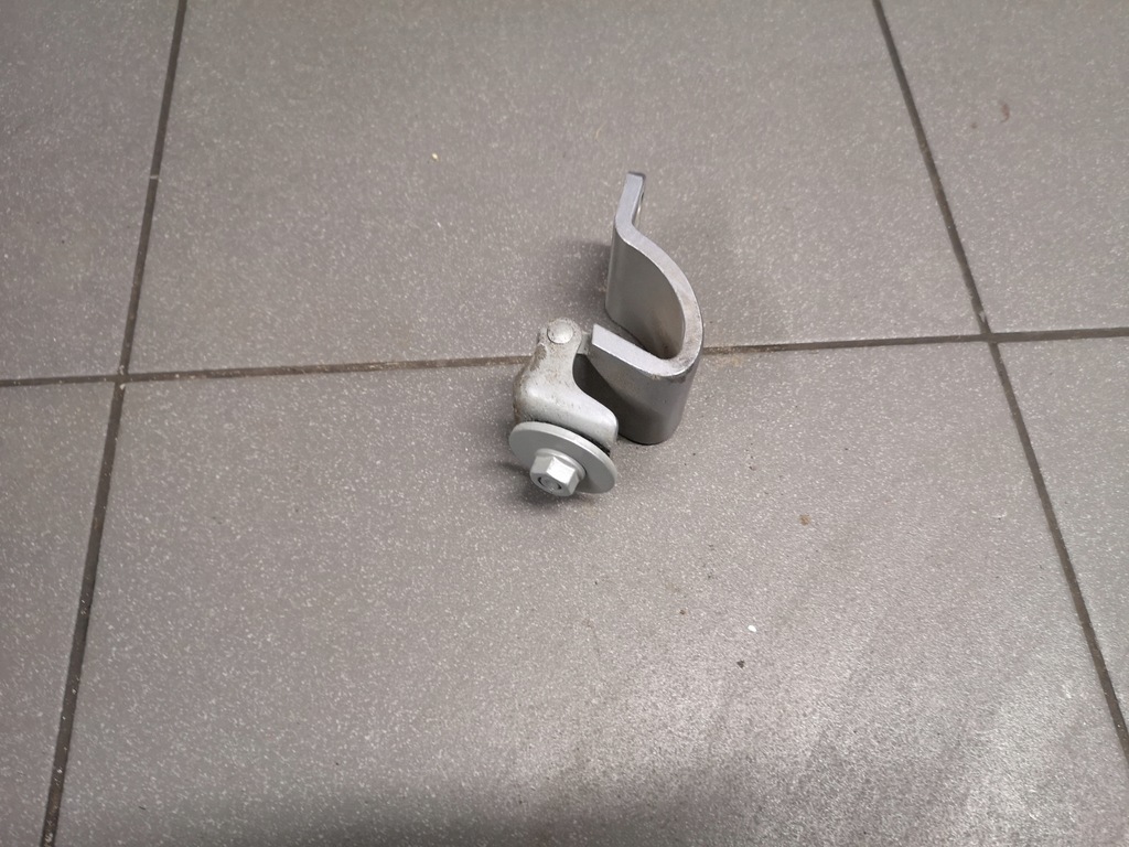 фото №1, Петля крышки багажника audi rs6 c5 4b9827299b