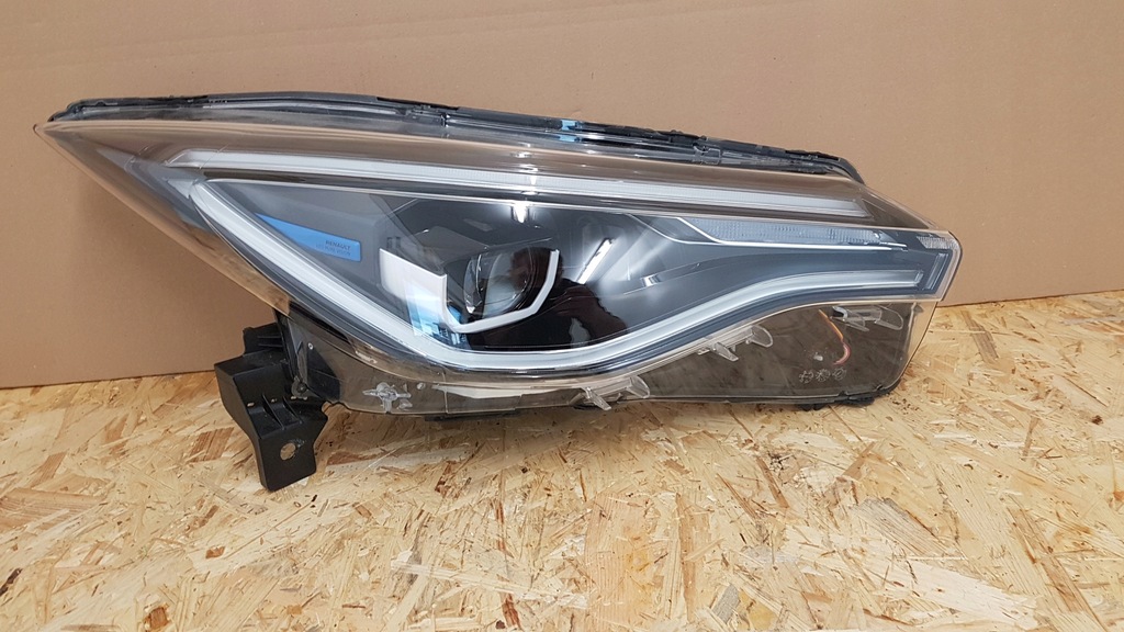 фото №7, Лампа перед права renault zoe ii full led