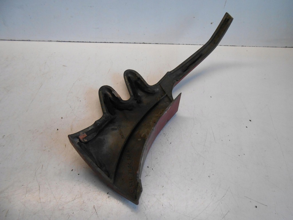 фото №2, Молдинг крыла правый задняя land rover #