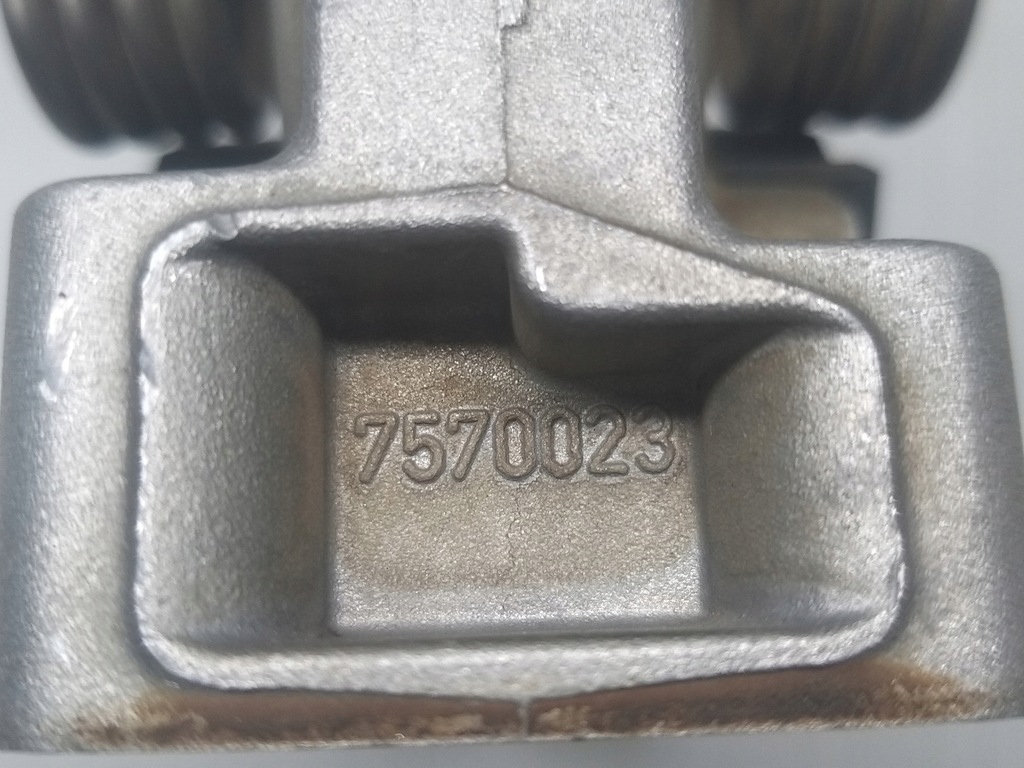 фото №9, Подножка вкладыш вала 9 1.6 thp 5g06 3008 ds4 ii ds3 5008 grandland 7570023