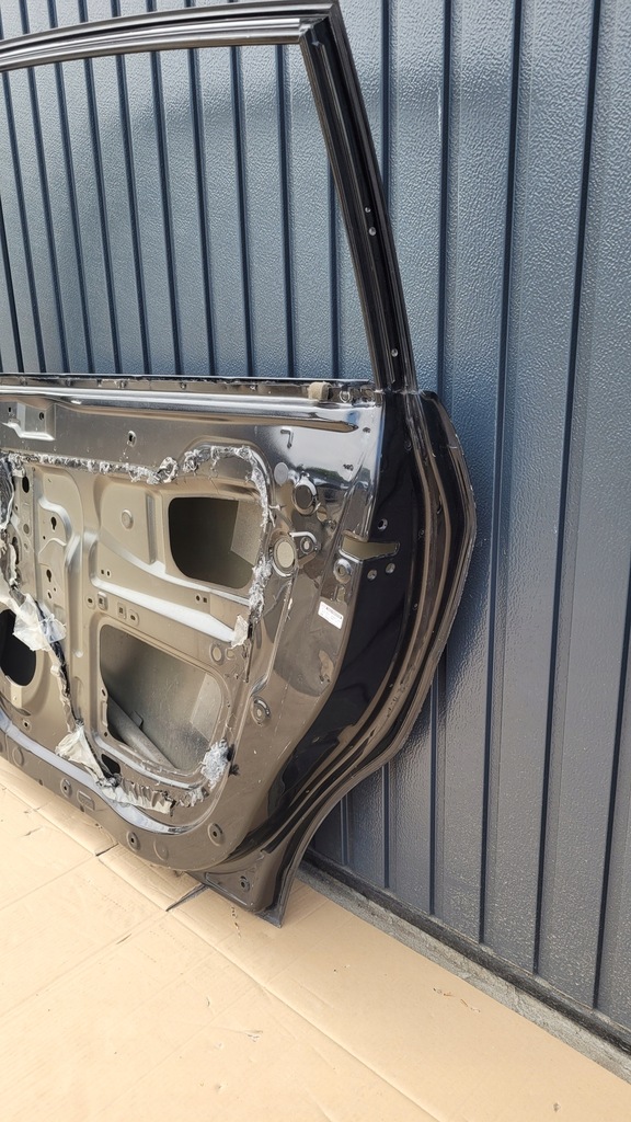 фото №10, Дверь задняя задние правое toyota corolla verso 04