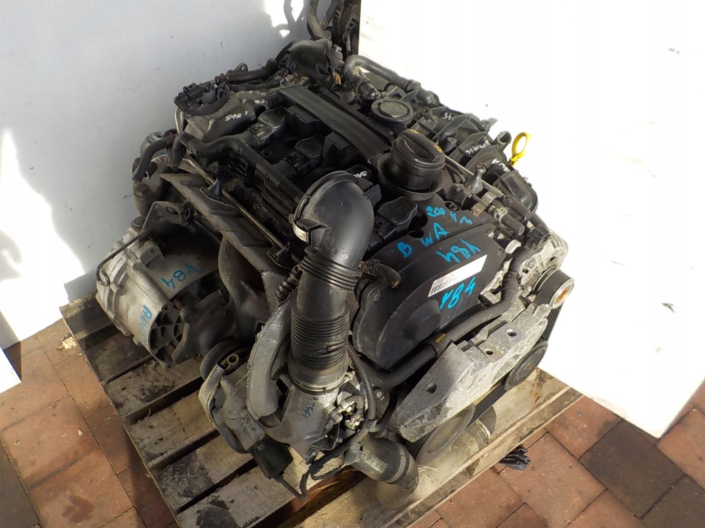 Passat audi tt 08r golf v a3 8p 2.0 tfsi 200km двигатель bwa комплектный  film Цена