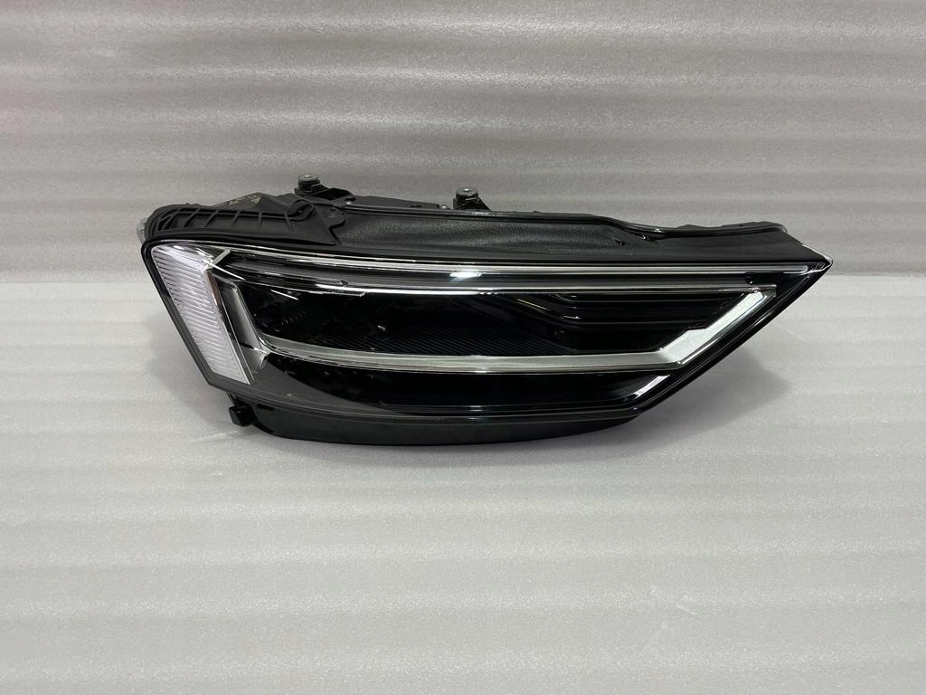 Audi a8 d5 4n0 full led фара ліва правий в Україні