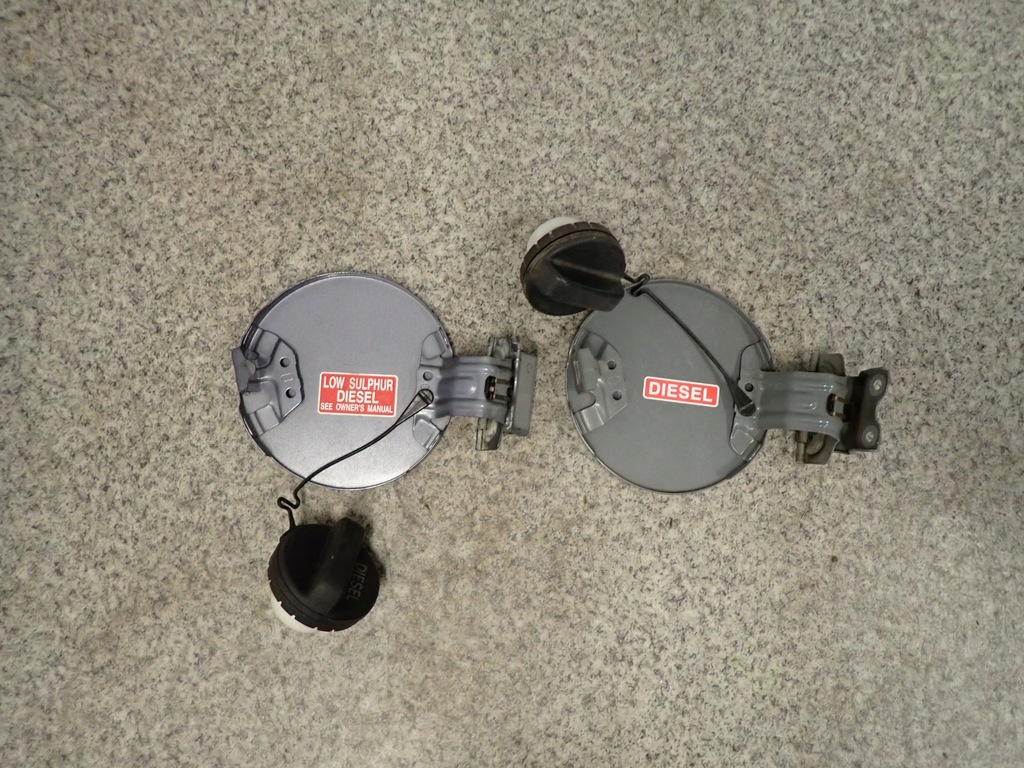 фото №6, Toyota yaris ii 06- крышка заливной топлива