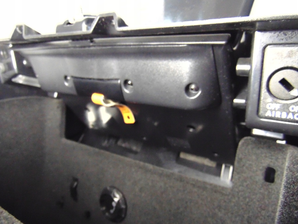 фото №6, Бардачок консолі пасажира vw passat b7 europa