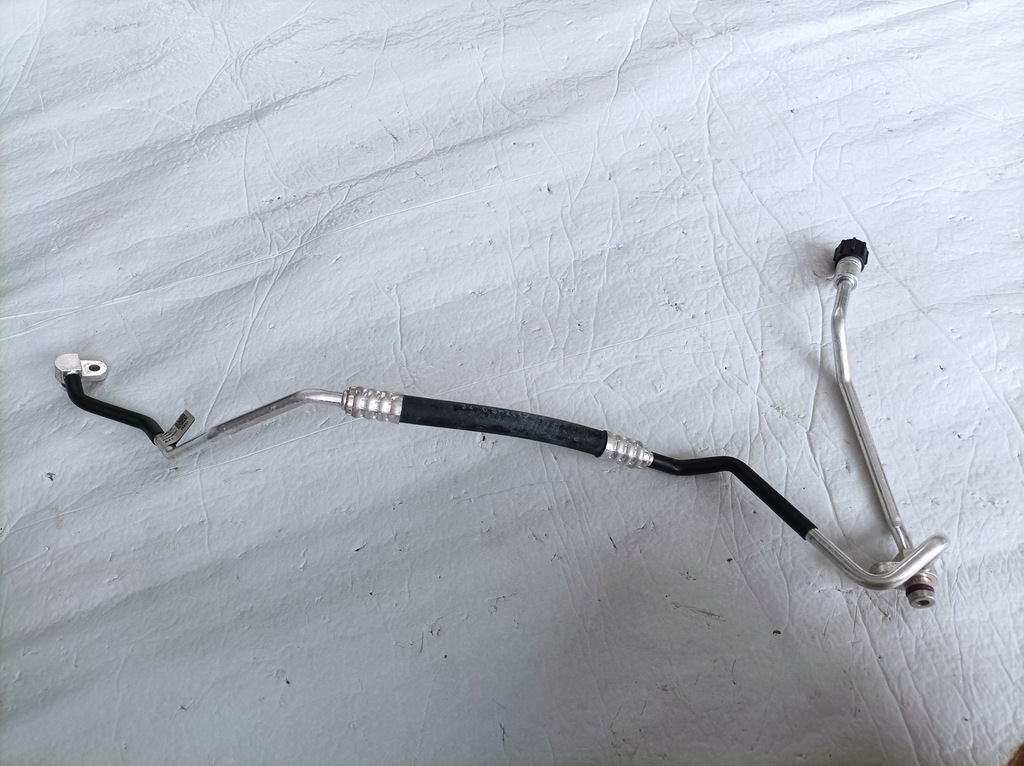 фото №1, Audi a4 b9 шланг кондиционера 8w1820720f