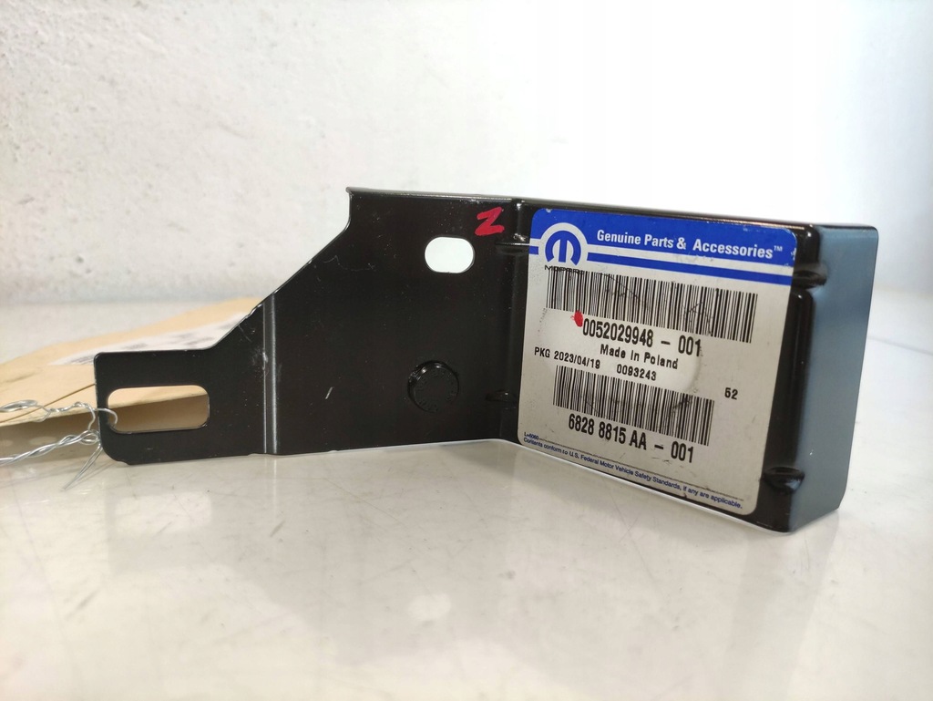 фото №6, Jeep renegade 14- кронштейн крыла правый перед 68288815aa