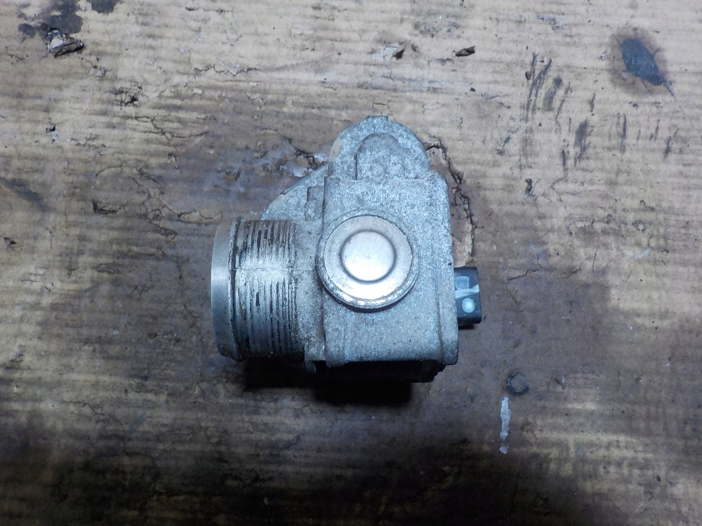 фото №5, Ford оригинальный номер 4m5g-dc дроссельная заслонка