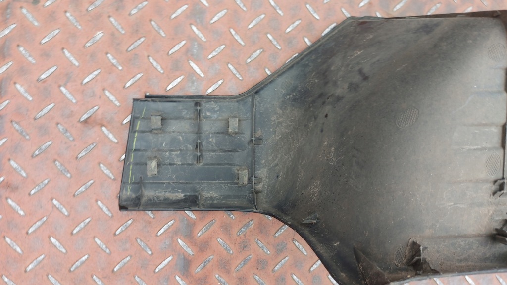 фото №14, Молдинг накладка бампера задняя задняя toyota hilux viii