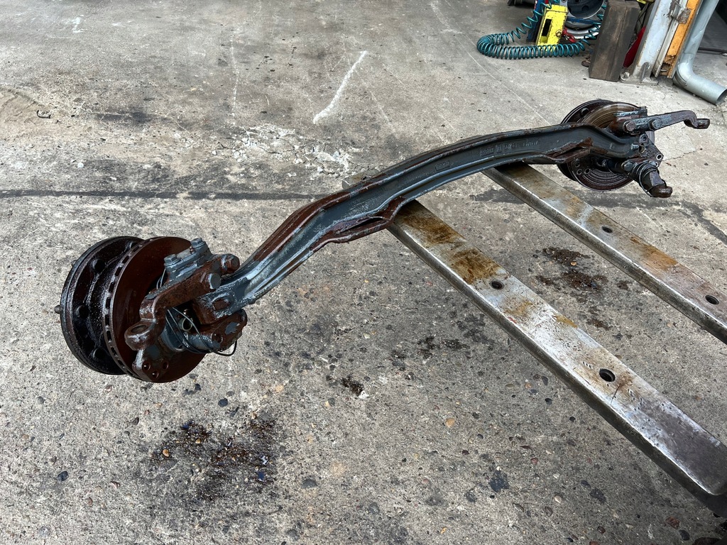 фото №4, Ступиця передня 17.5 8 шпилька iveco eurocargo