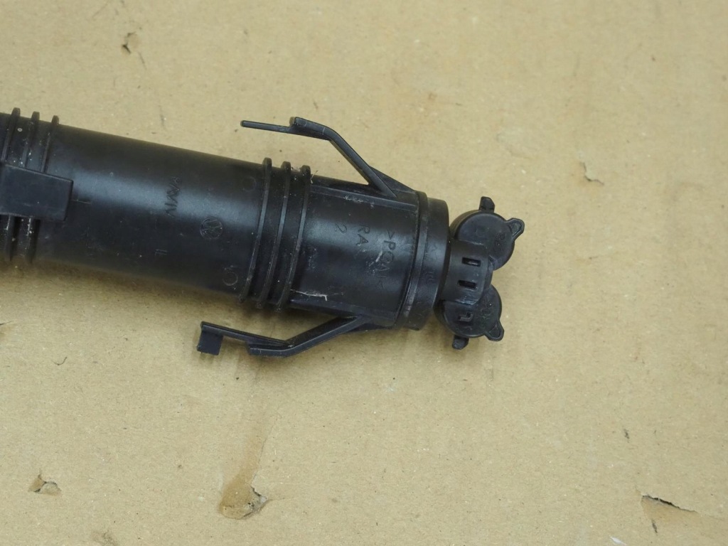 Купити Омивач sprysk фари ксенон ліве vw tiguan рестайлінг  5n0955103a