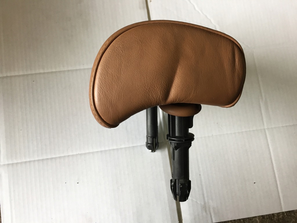 фото №5, Audi a6 c6 підголівник сидіння середній задня шкіра