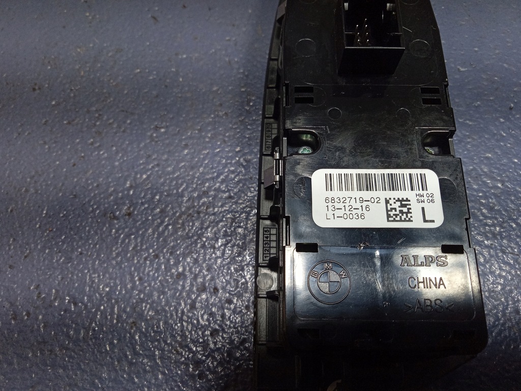 фото №5, Bmw 5 g30 g31 панель перемикач вікон дзеркал 6832719