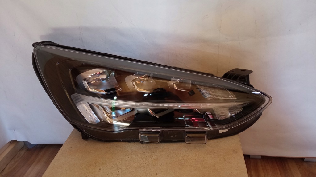 фото №2, Ford оригінальний номер mx7b-13e014-eb лампа фара full led