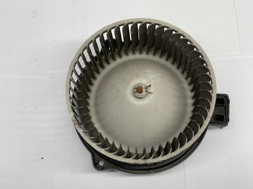 фото №1, Повітродувка 8727000361 mazda 6 gg