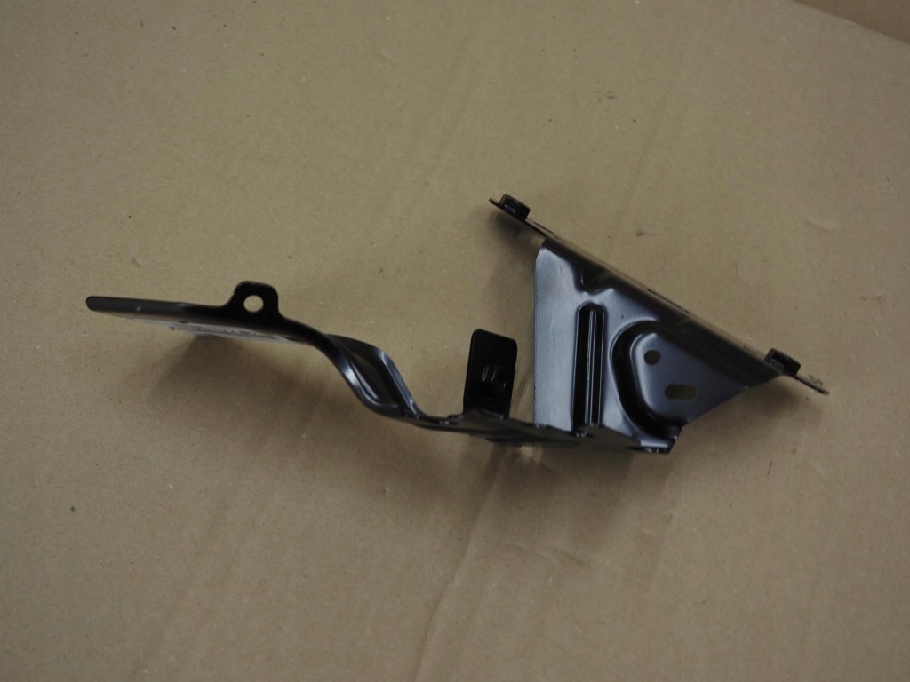 Кронштейн кронштейн крыла правый перед peugeot 208 ii 273816a01 Недорого