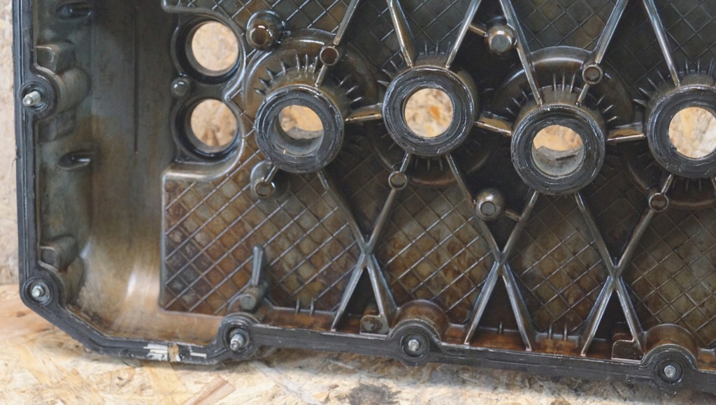 фото №10, Кришка клапанів ліва vw phaeton 6.0 w12 07c103475l