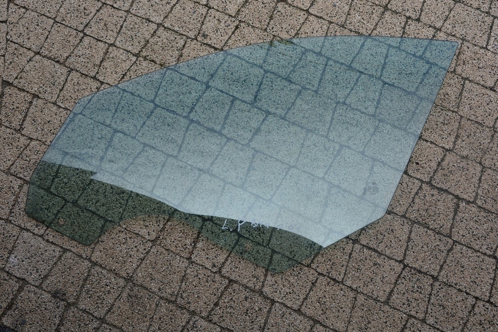 фото №1, Стекло дверь левый перед левый задняя bmw 7 f01 09-