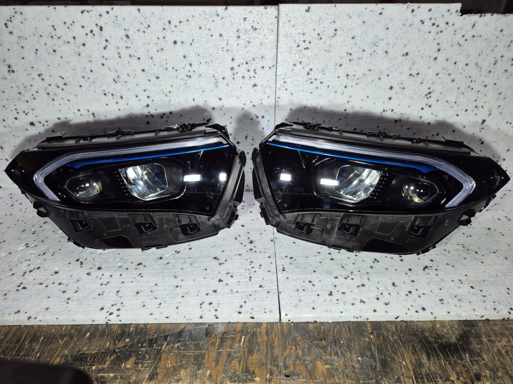 фото №1, Mercedes eqa eqb 22r performance. лампа левая+ правая перед комплект