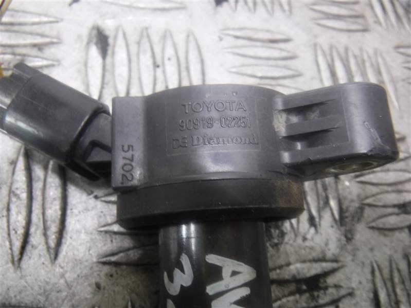 фото №1, Катушка зажигания toyota avalon 3.5 v6 90919-02251
