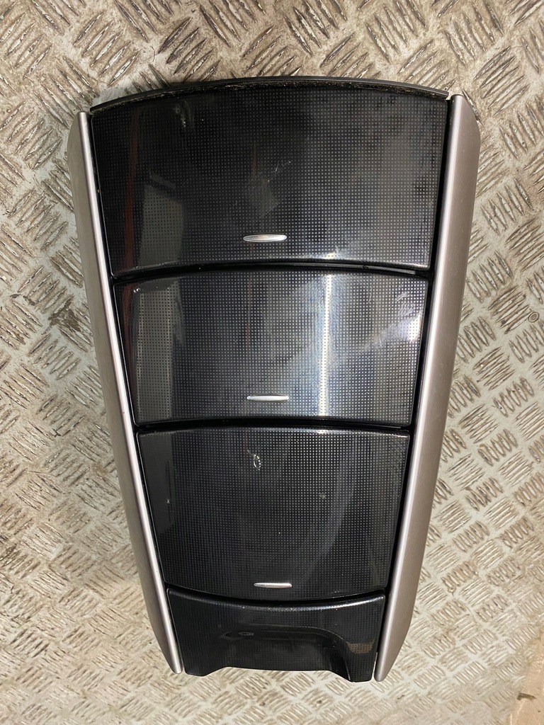 фото №1, Бардачок туннель средний mercedes w251 r-klasa a2516802514