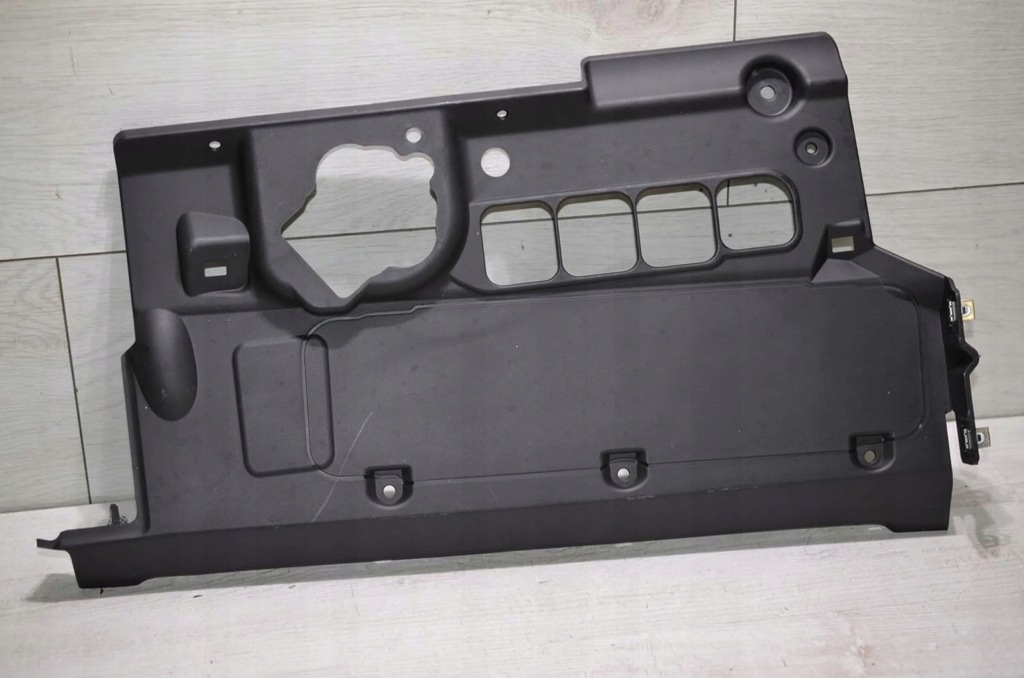 фото №1, Alfa romeo giulia 2021 правая сторона защита панели rozdzielczj