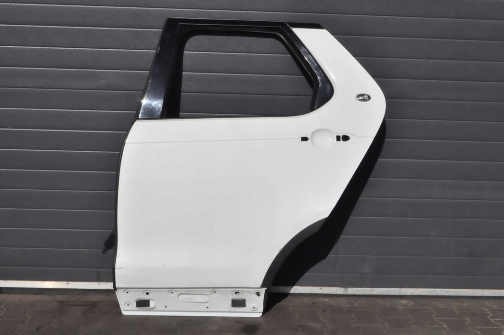 фото №1, Land rover discovery l462 дверь левый задняя задние