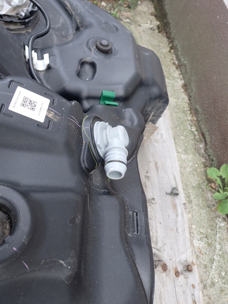 фото №10, Бак топлива bak lexus is iii 200t 300 po lift 2018 europa s7111-30620