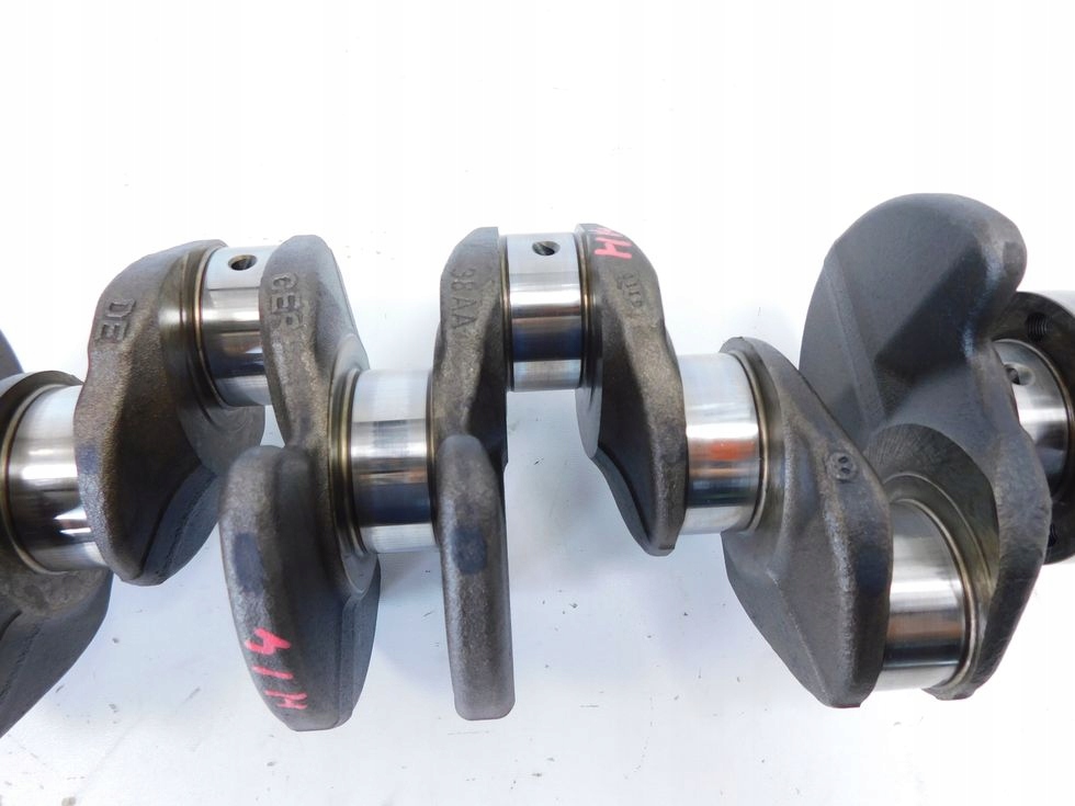 --- wał коленчатый + 4 x шатун 2.0 tdi transporter t5 рестайлинг  t6 audi q3 q5 Доставка