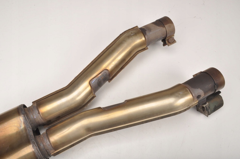 фото №9, Ferrari california гасник 254296 e4060463 вихлоп