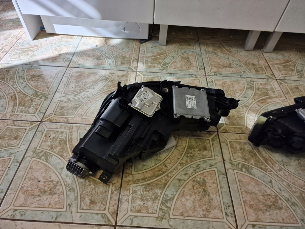 фото №8, Audi a4 b9 лампи full led