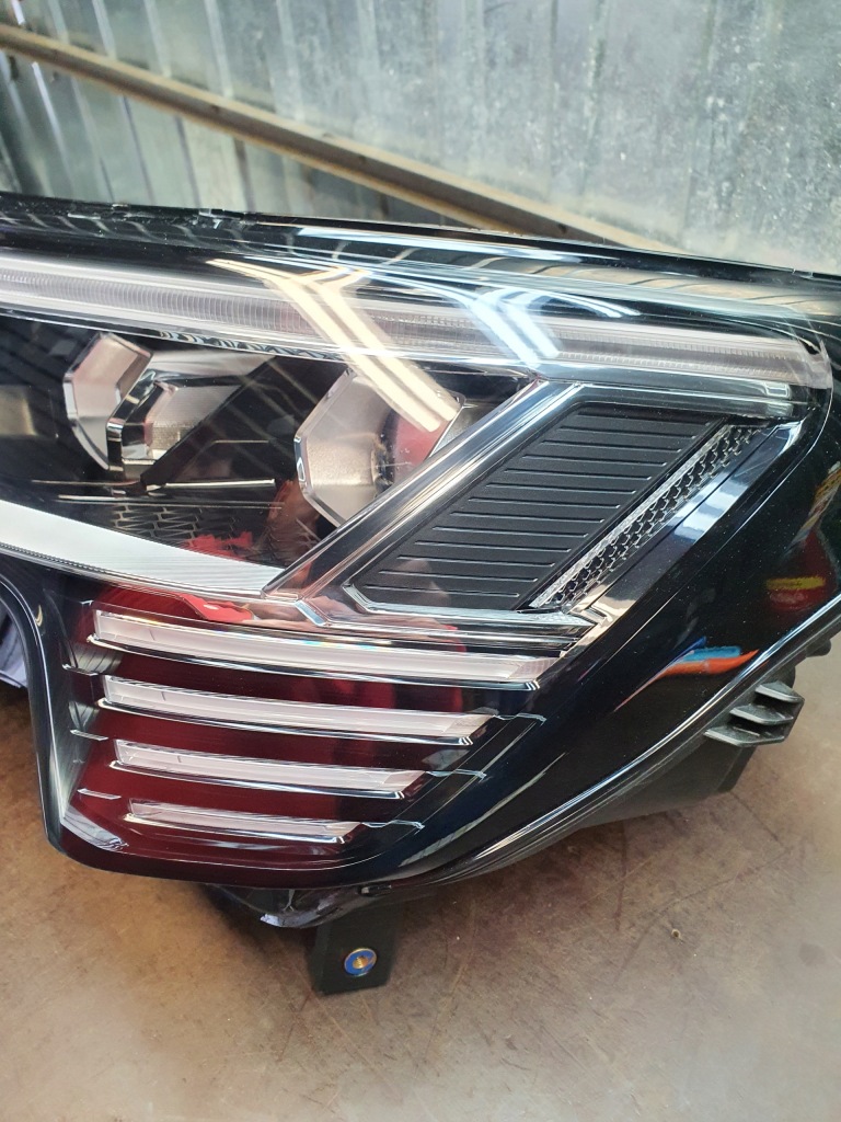 фото №7, Лампа перед левая full led audi e-tron 4ke 2018-