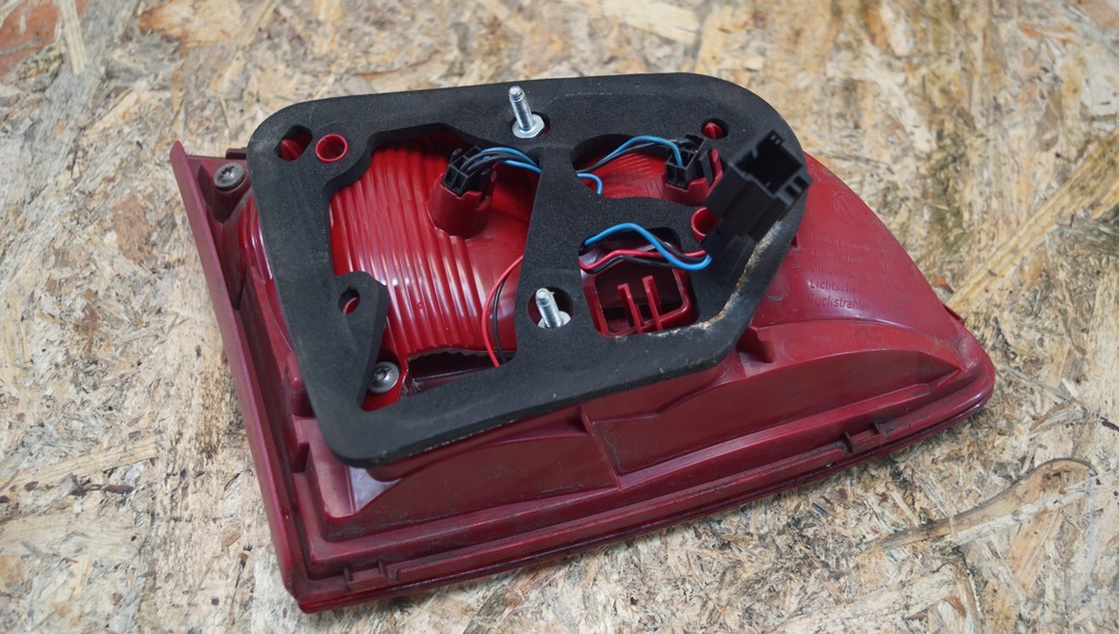 фото №9, Лампа правий задня vw passat b7 kombi 3af945094