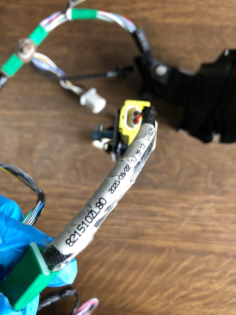 фото №4, Corolla e21 2018- жгут электропроводка дверь p.p