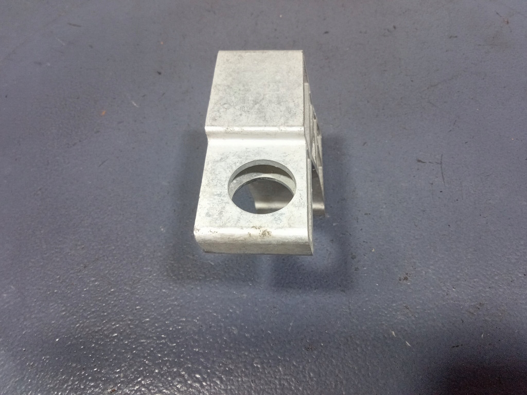 фото №5, Mercedes glc x253 кронштейн радиатора правое a2135010620