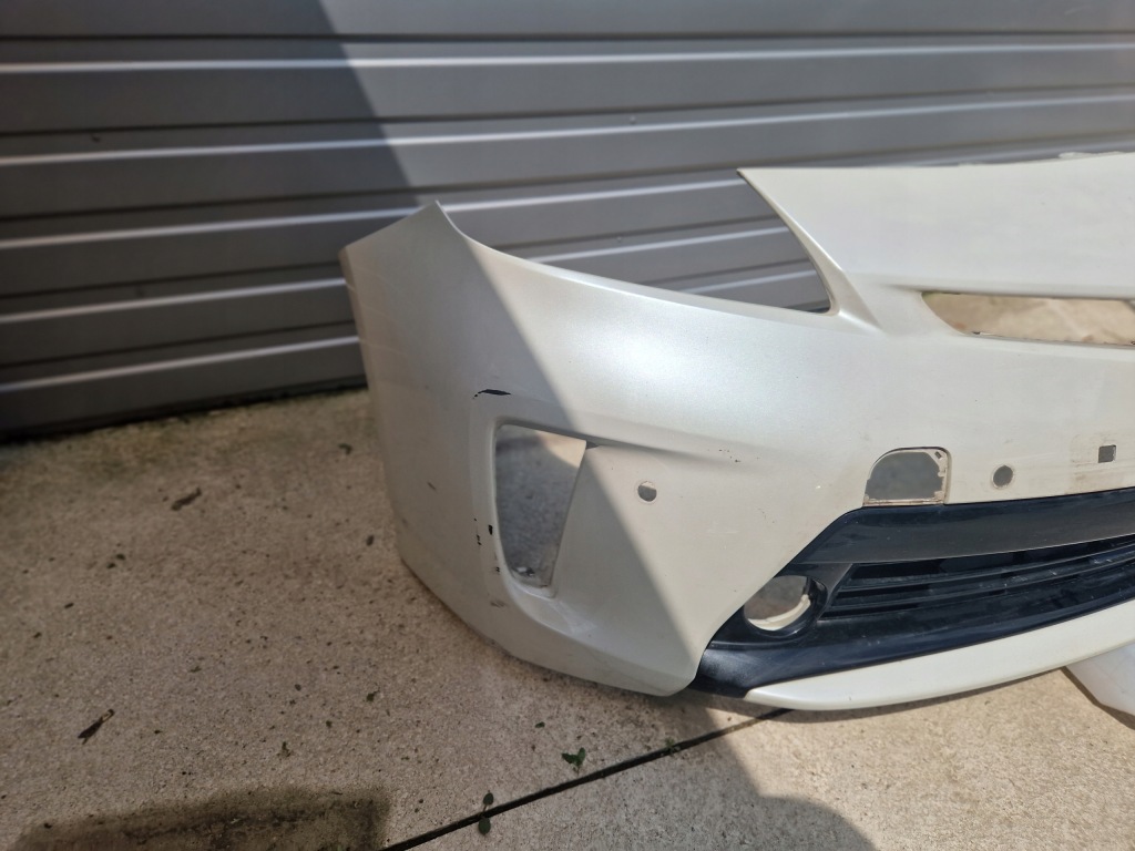 фото №3, Бампер перед toyota prius plus