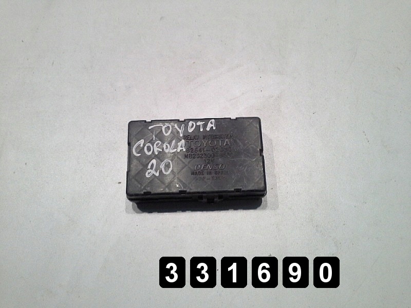 Купити 2003 toyota corolla ecu 82641-02060