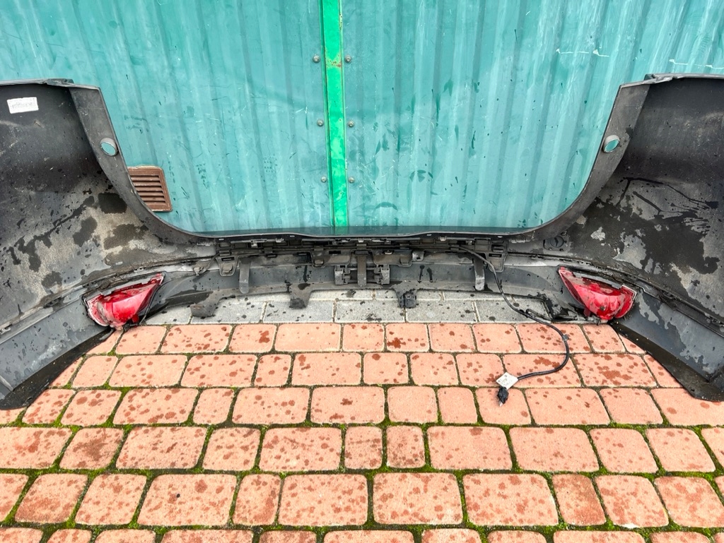 фото №9, Бампер задняя задний renault grand scenic 3 код лакокрасочного покрытия: tekng