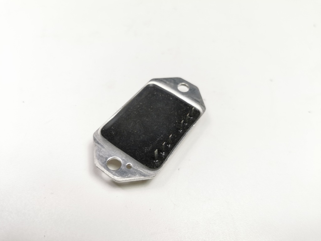 Регулятор напруги генератора opel corsa b 1204268 94250964 Доставка