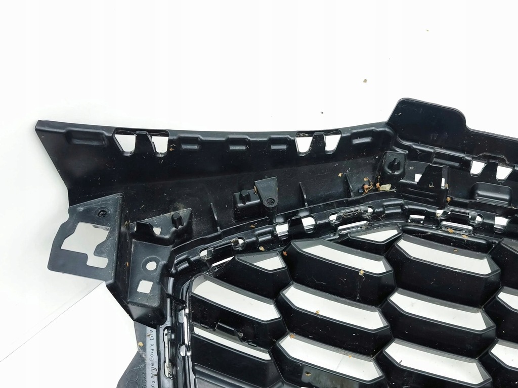 фото №16, Audi a3 8y 2022 решётка радиатора